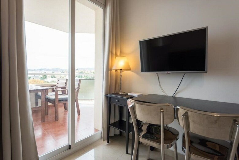 Apartamentos 107396 - Studio In Malaga