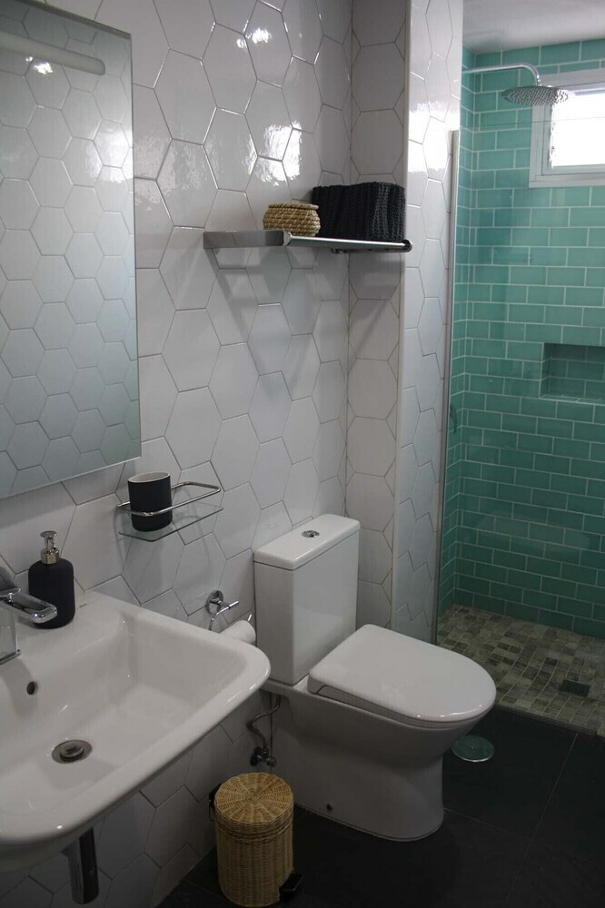 Luxury Apartment / Stunning Ocean Views / 2brs