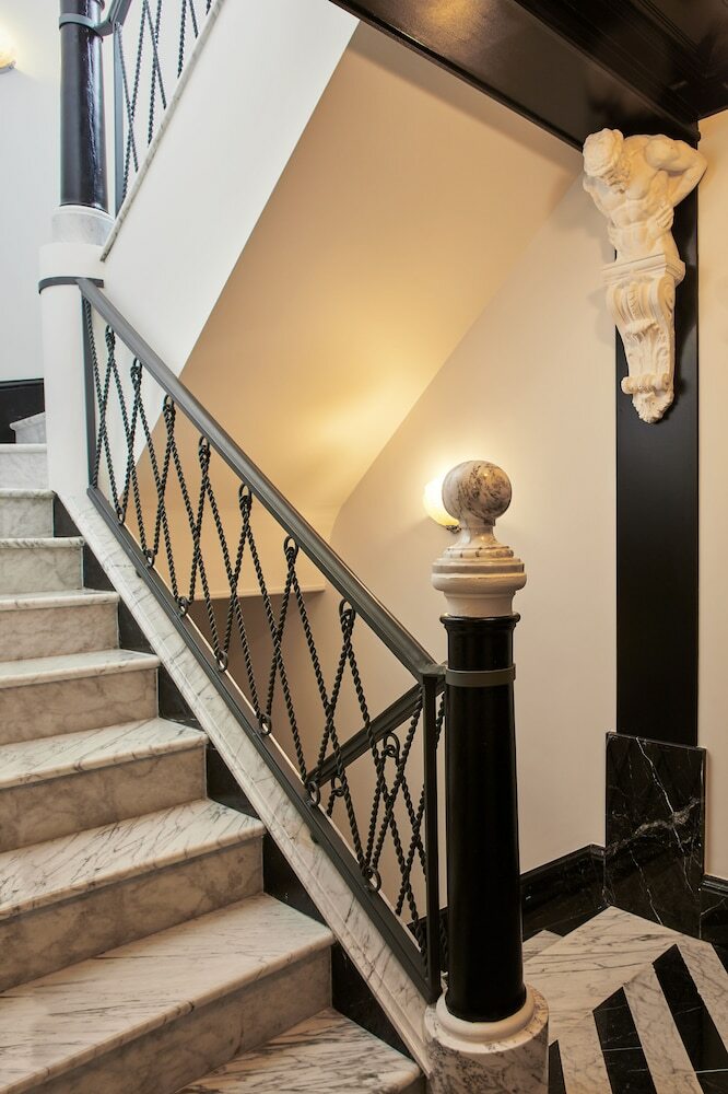 Bed & Breakfast Triana House