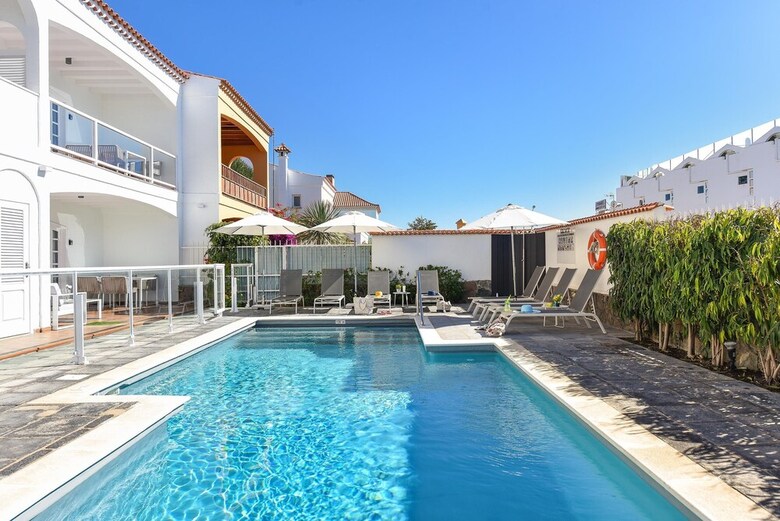 Apartamentos Renovated Bungalow In Sonnenland 1