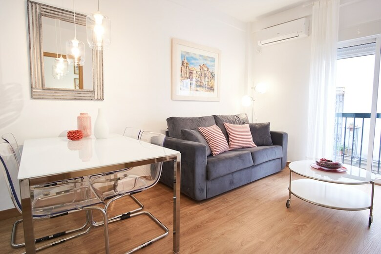 Apartamentos San Isidoro Central Suite By Valcambre