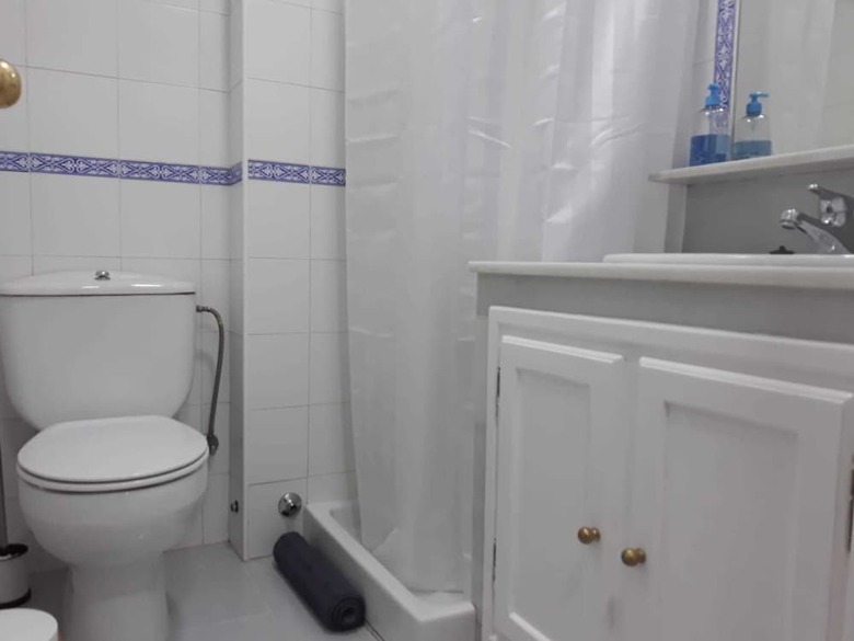Bonito Apartamento En Triana 102