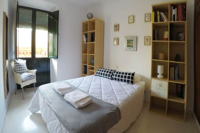 Apartamento En El Coraz�n De Sevilla Junto Giralda
