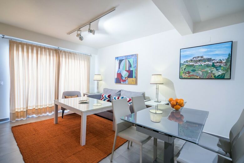 Wish-suite Guadalquivir de Sevilla Apartment
