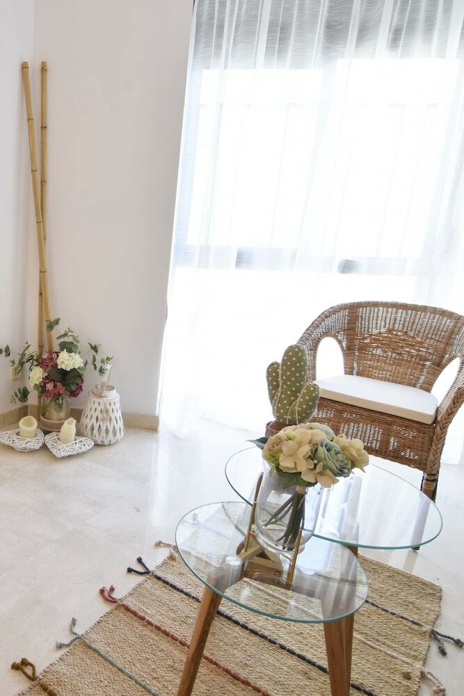 Apartamentos Letmalaga Entremares