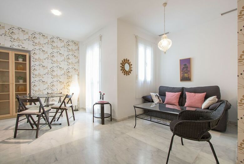 Apartamentos Redes Central Suite By Valcambre