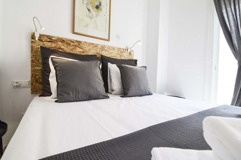 Apartamentos Letmalaga Barcelo