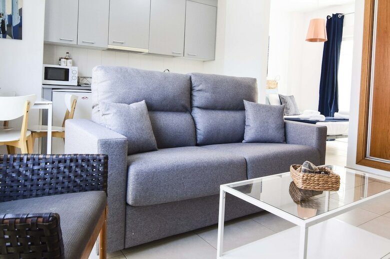 Apartamentos Letmalaga Barcelo