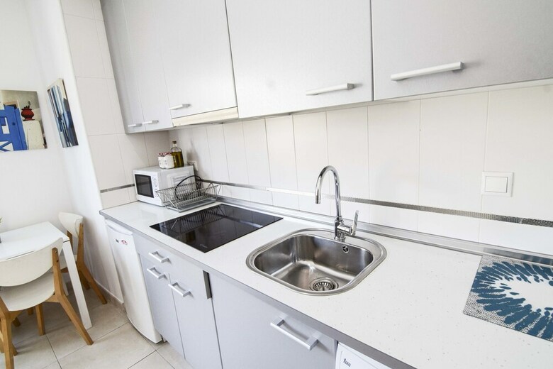 Apartamentos Letmalaga Barcelo