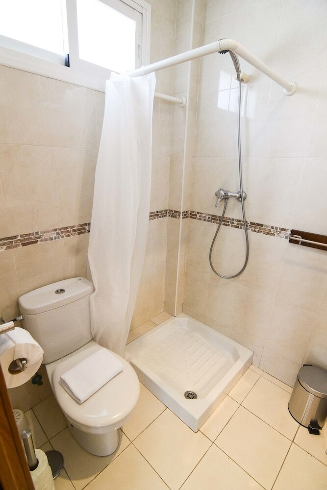 Apartamentos Letmalaga Barcelo