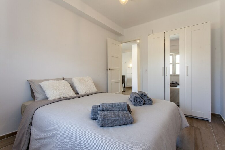 Apartamentos Valencia Flat Rental Malvarrosa Beach