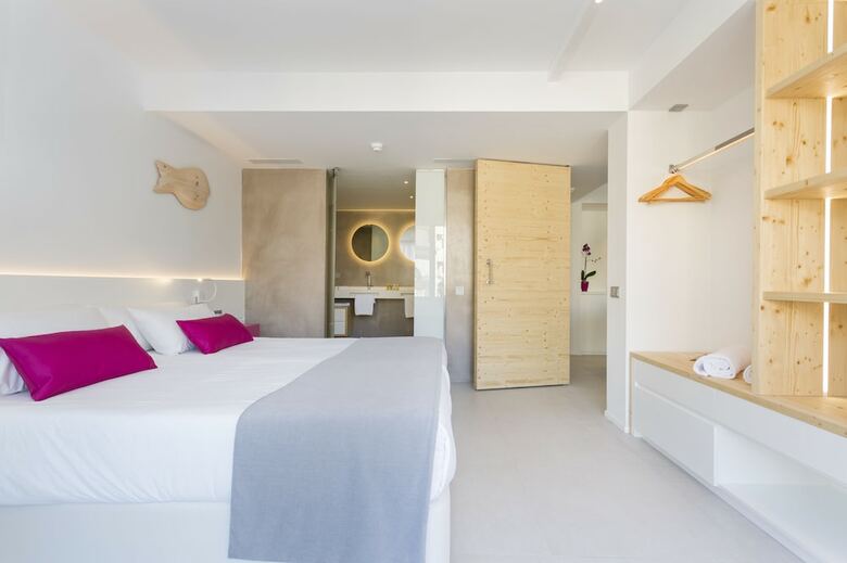 Hotel One Ibiza Suites