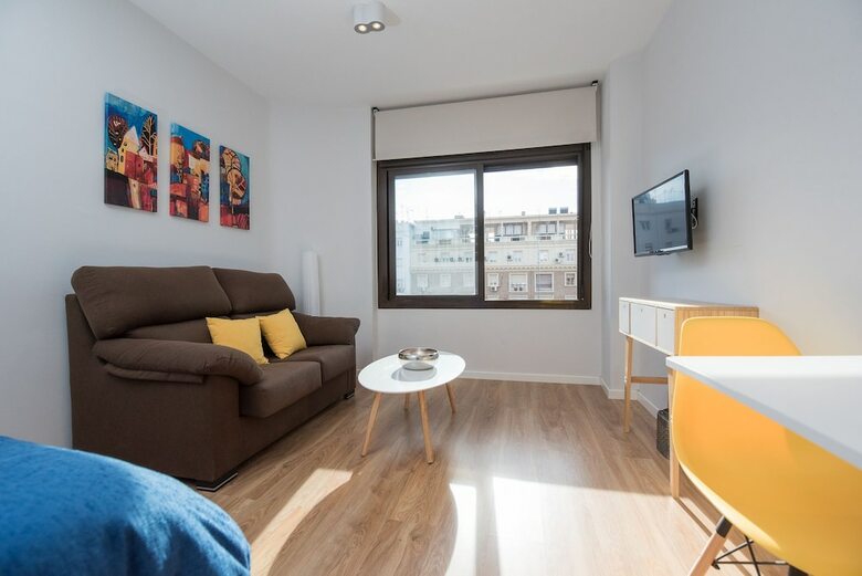 Apartamentos Villa Laura Triana