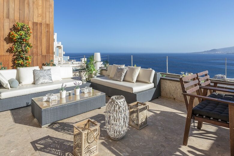 Homelike Stunning Atlantic Views Apartment