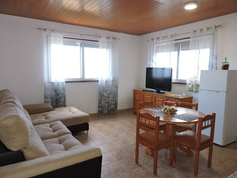 Apartamentos Montebre�a