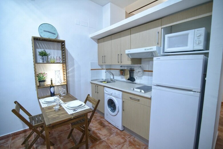 Apartamentos Apttipo Estudio Alameda De Hercules