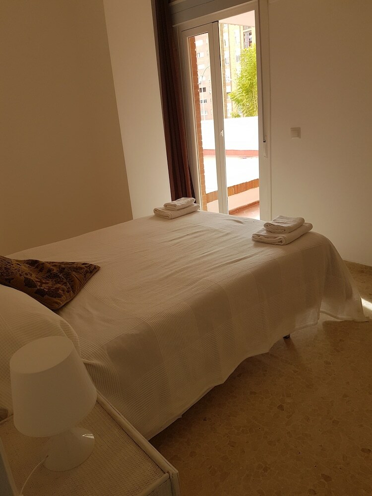 Apartamentos Nervi�n Plaza