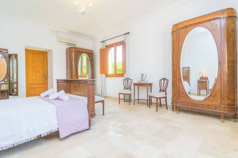 Apartamentos Finca Son Amora (Es Senyors)