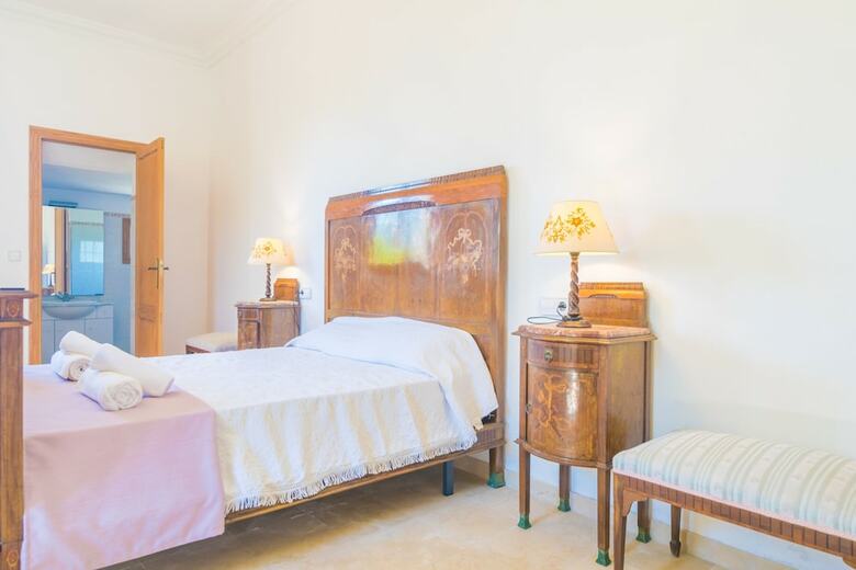 Apartamentos Finca Son Amora (Es Senyors)