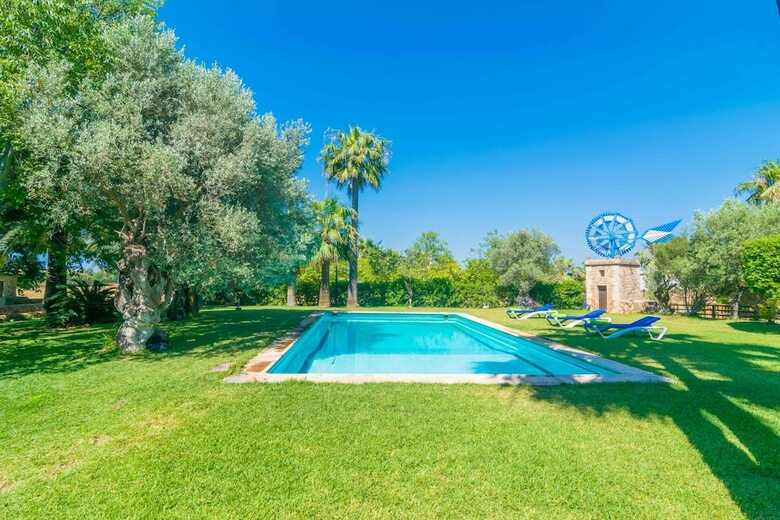 Apartamentos Finca Son Amora (Es Senyors)