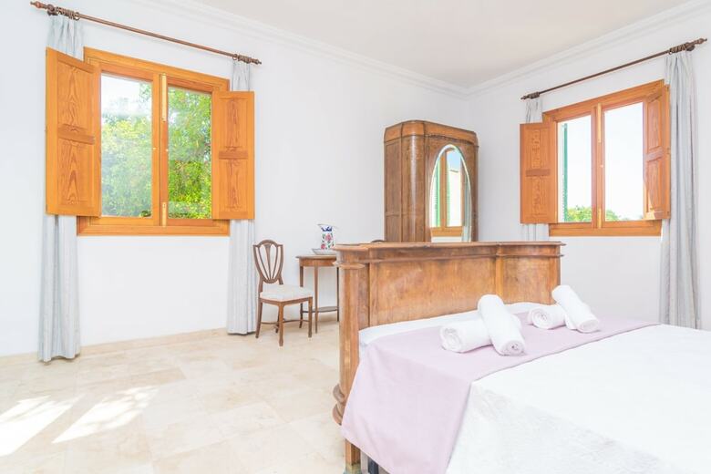 Apartamentos Finca Son Amora (Es Senyors)