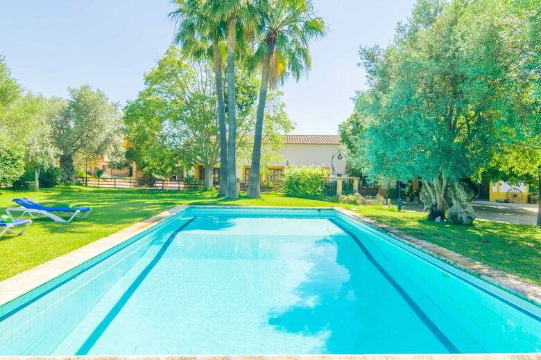 Apartamentos Finca Son Amora (Es Senyors)
