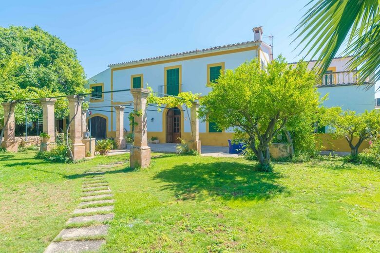 Apartamentos Finca Son Amora (Es Senyors)