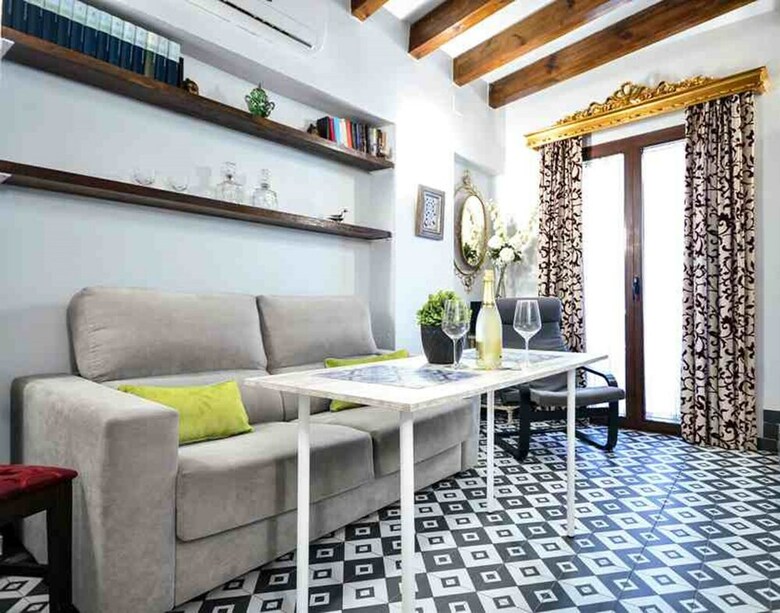 Apartamentos Casa Alfalfa. 2 Dormitorios, Solarium Y Terraza Privada Y Parking