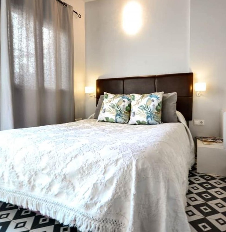 Apartamentos Casa Alfalfa. 2 Dormitorios, Solarium Y Terraza Privada Y Parking