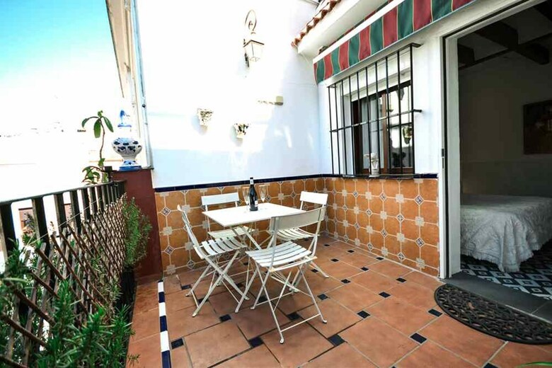 Apartamentos Casa Alfalfa. 2 Dormitorios, Solarium Y Terraza Privada Y Parking