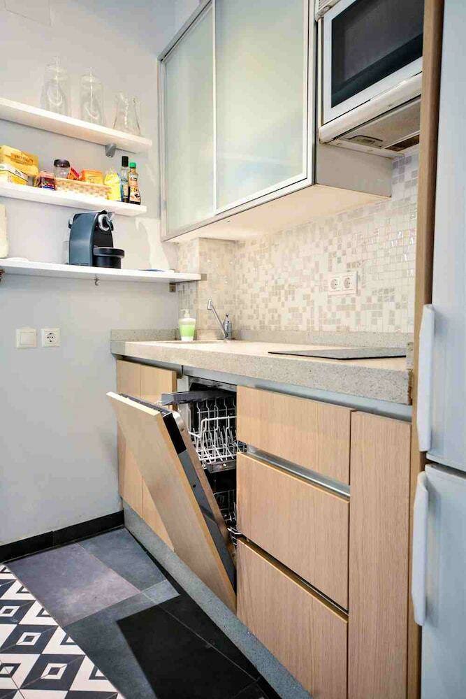 Apartamentos Casa Alfalfa. 2 Dormitorios, Solarium Y Terraza Privada Y Parking