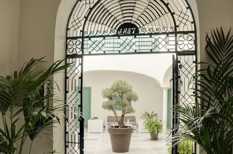 Bed & Breakfast Wish-suite Casa Palacio Condestable