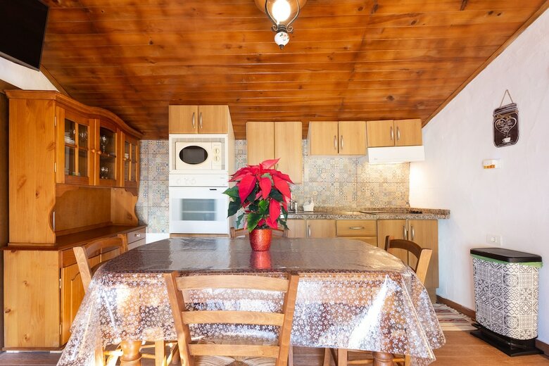 Homelike Rustic House Orchard And Wifi