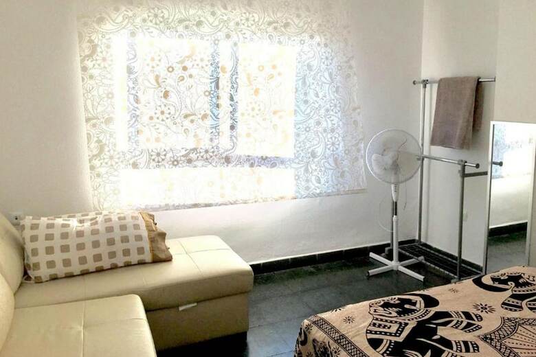 Oyo Guest House Torre De Quart