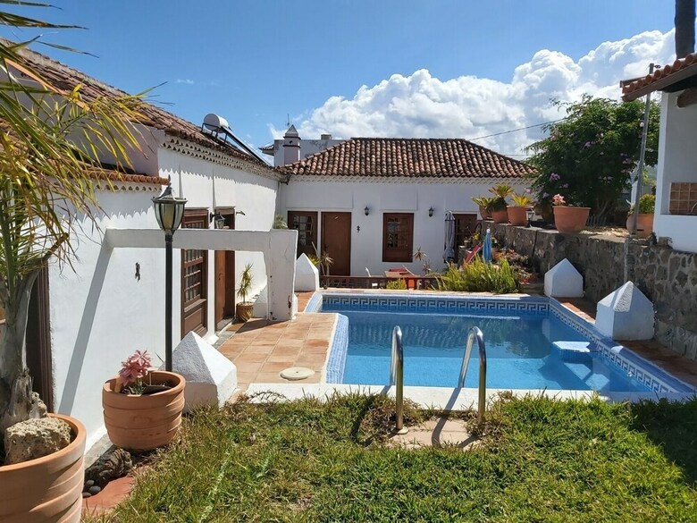 Apartamentos Finca Para�so