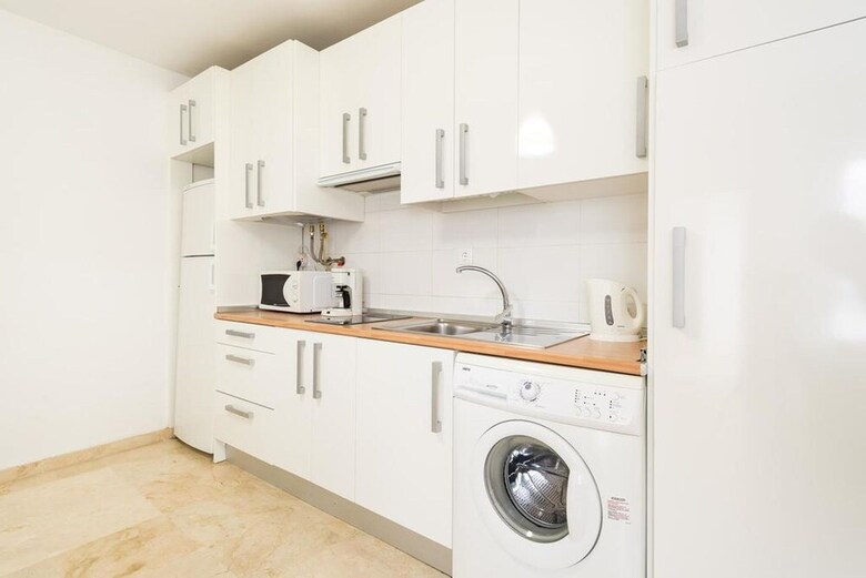 107401 - Apartment In Malaga