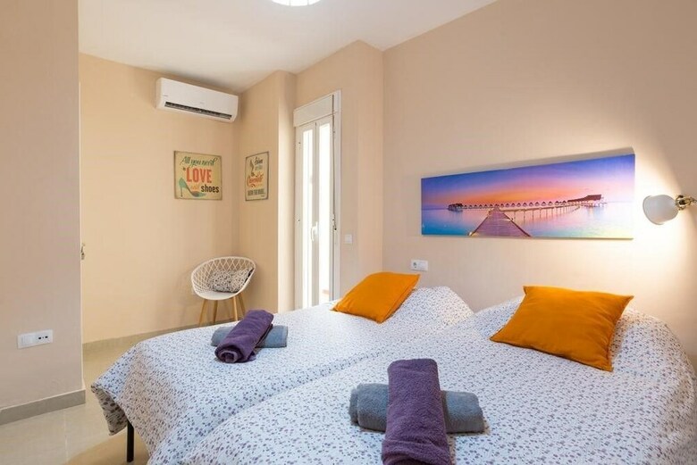 Apartamentos Plaza Merced Historico