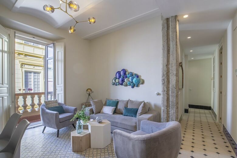 Apartamentos Living4malaga Cervantes Supreme