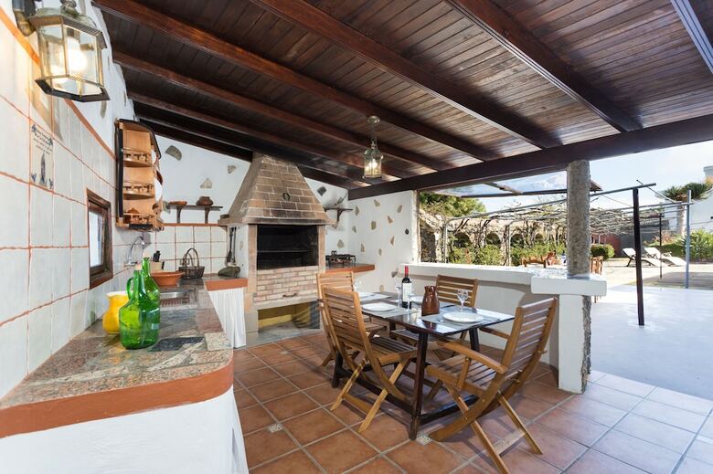 Finca Villa Rosal�a