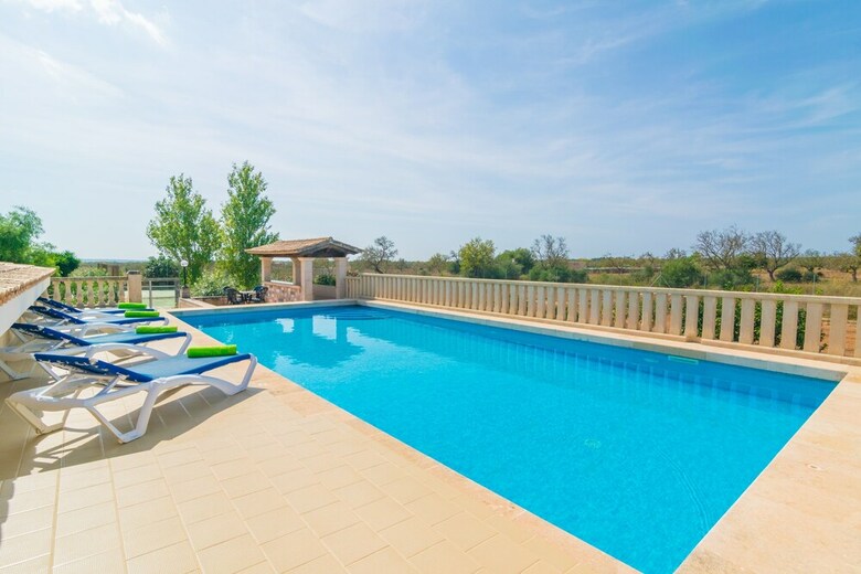 Villa Can Passarell