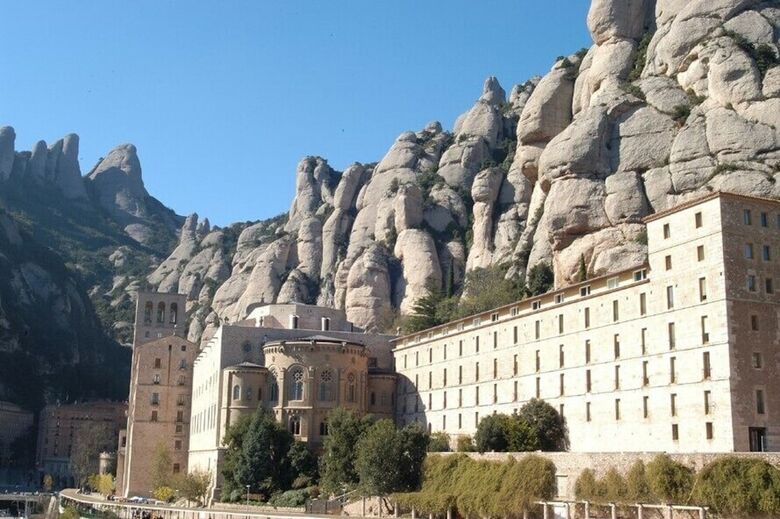 Aparthotel Apartamentos Montserrat Abat Marcet