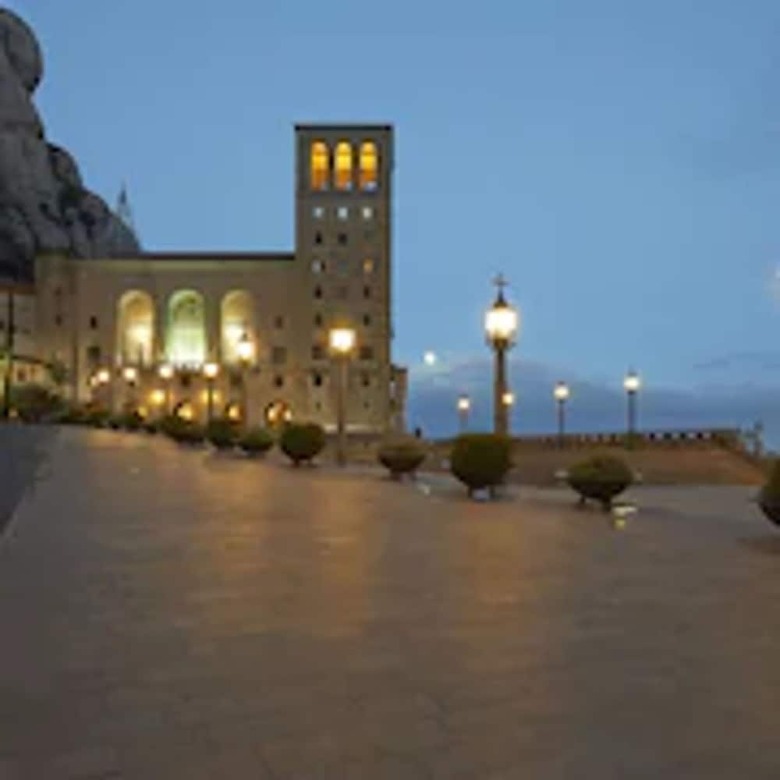 Aparthotel Apartamentos Montserrat Abat Marcet