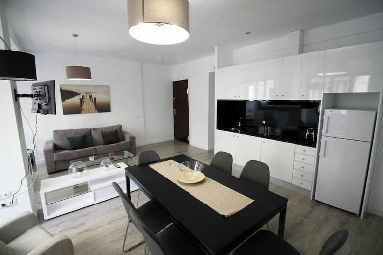 Apartamentos Travel Habitat Ayuntamiento