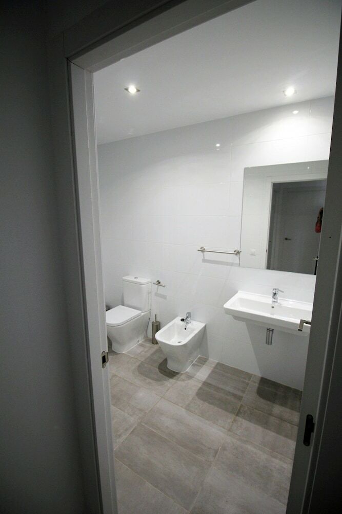 Apartamentos Travel Habitat Ayuntamiento
