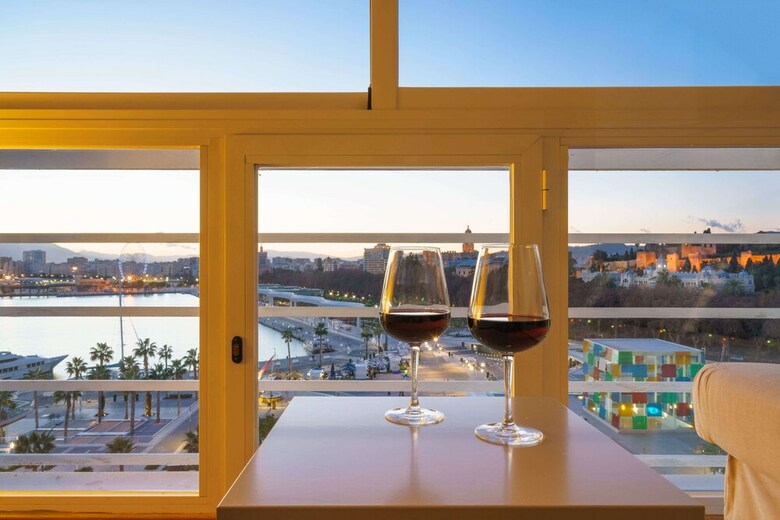Apartamentos Lu&cia Malaga Skyline
