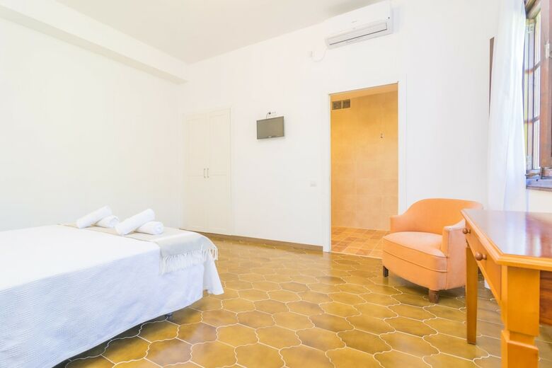Apartamentos Finca Son Amora (defora)