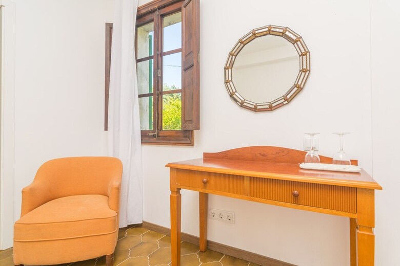 Apartamentos Finca Son Amora (defora)