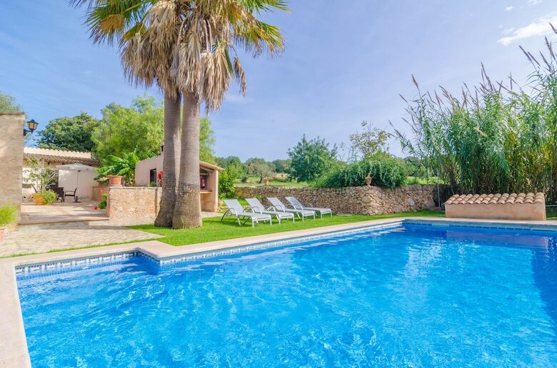 Apartamentos Agroturismo Es Pla de Llodra (Sa Vaquera)