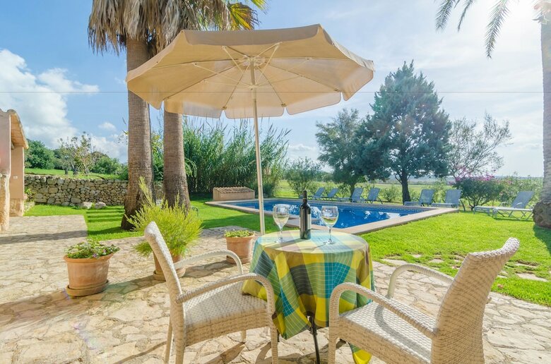 Apartamentos Agroturismo Es Pla de Llodra (Sa Vaquera)