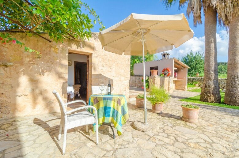 Apartamentos Agroturismo Es Pla de Llodra (Sa Vaquera)